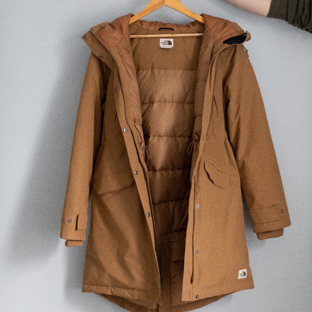 North Face Women's Snow Down Parka Large Utility Brown
